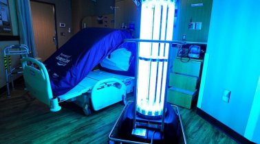 รังสี UV-C คืออะไร มีประโยชน์อย่างไรในงานล้างถังเก็บน้ำ
